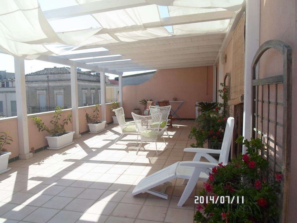 B&B Home Sweet Home Rosolini Quarto foto